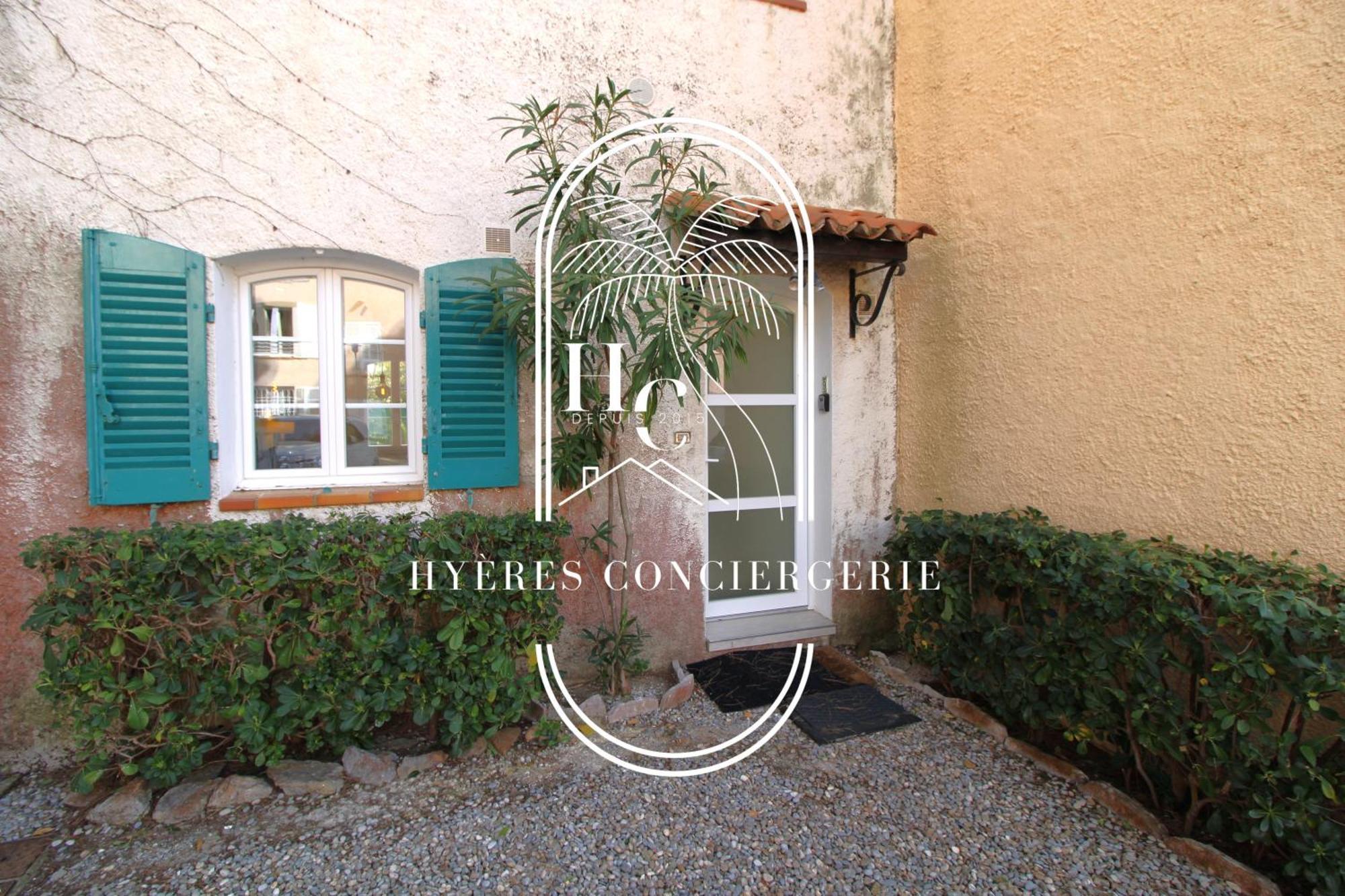Duplex Au Coeur Du Port D'Hyeres- Plages Parking By Hc Exterior foto
